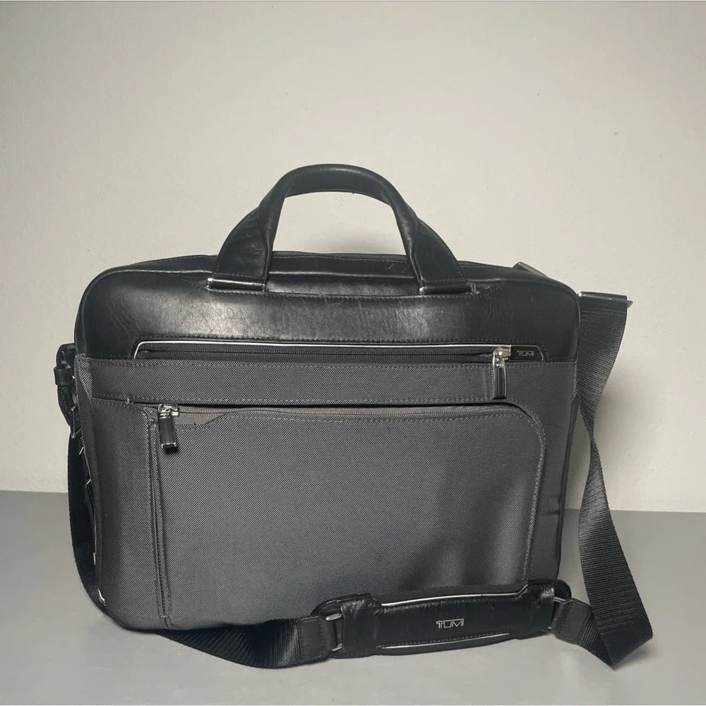 TUMI Alpha 3 Compact Briefcase Laptop Messenger Bag